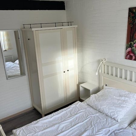 Schoenes Ferienhaus In Tossens Mit Schoenem Garten ブットヤーディンゲン エクステリア 写真
