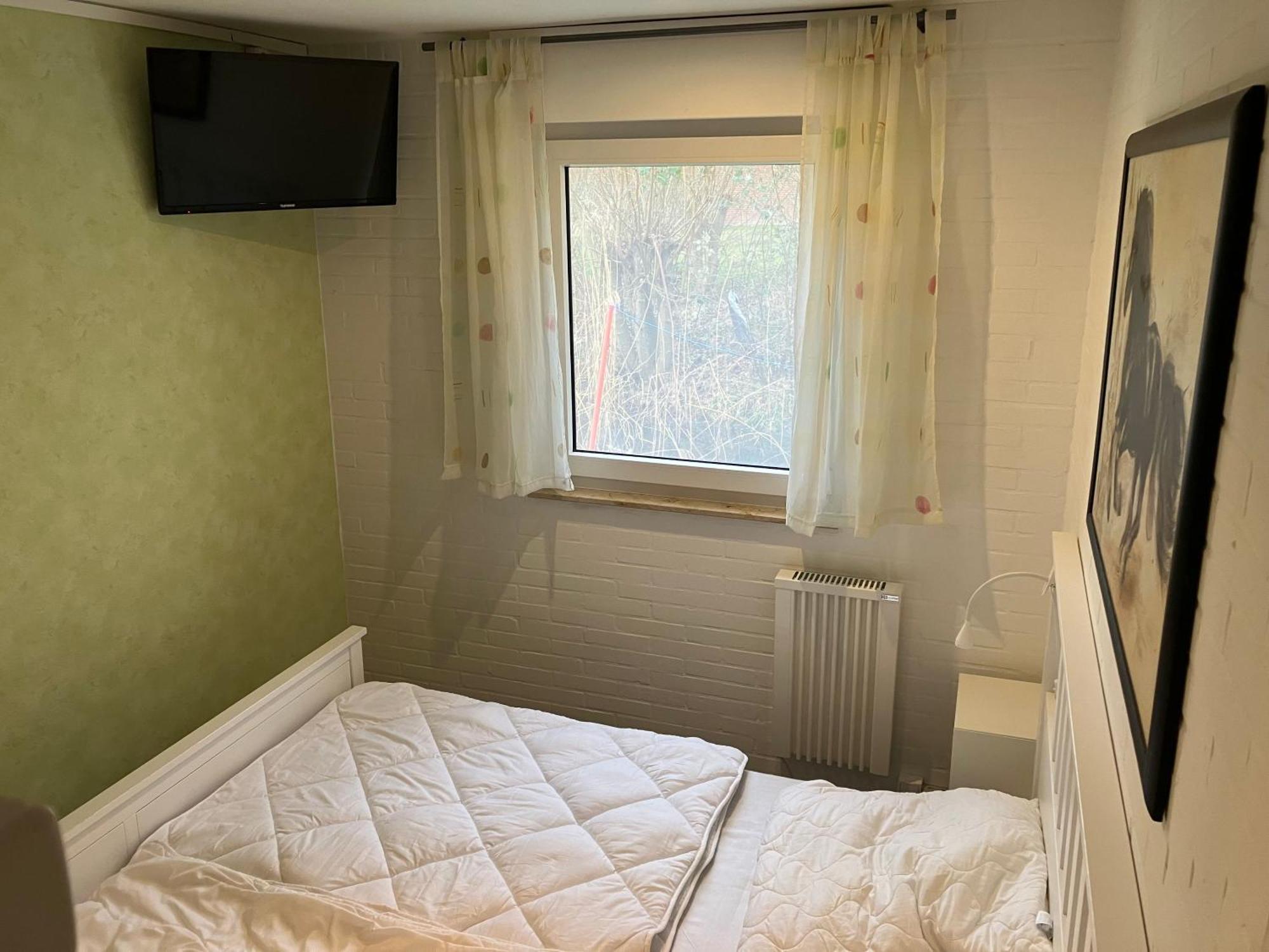 Schoenes Ferienhaus In Tossens Mit Schoenem Garten ブットヤーディンゲン エクステリア 写真